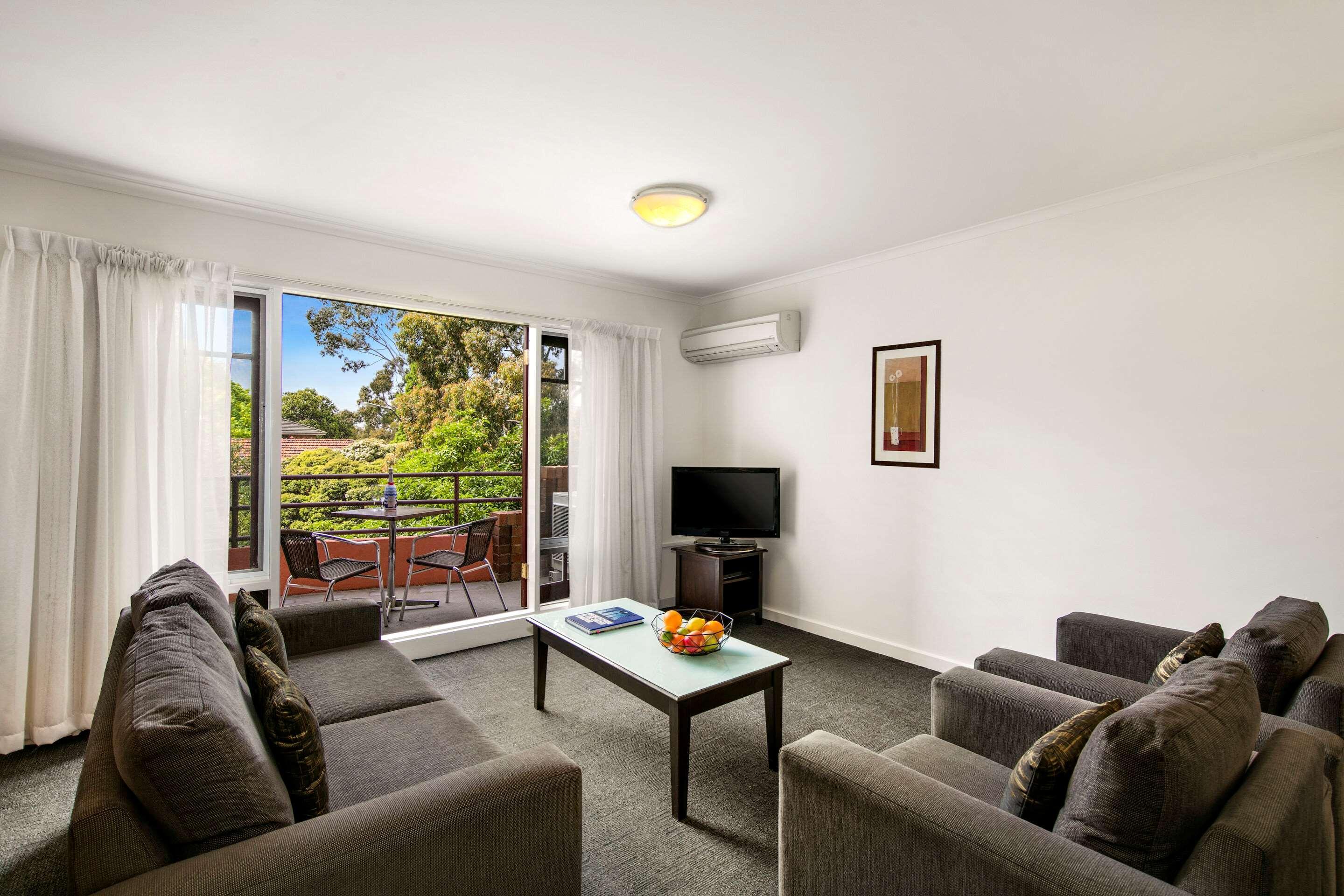 Comfort Apartments Royal Gardens Melbourne Exterior photo